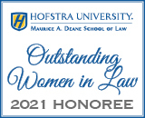 Jennifer Cona a Hofstra University Outstanding Women in Law Honoree